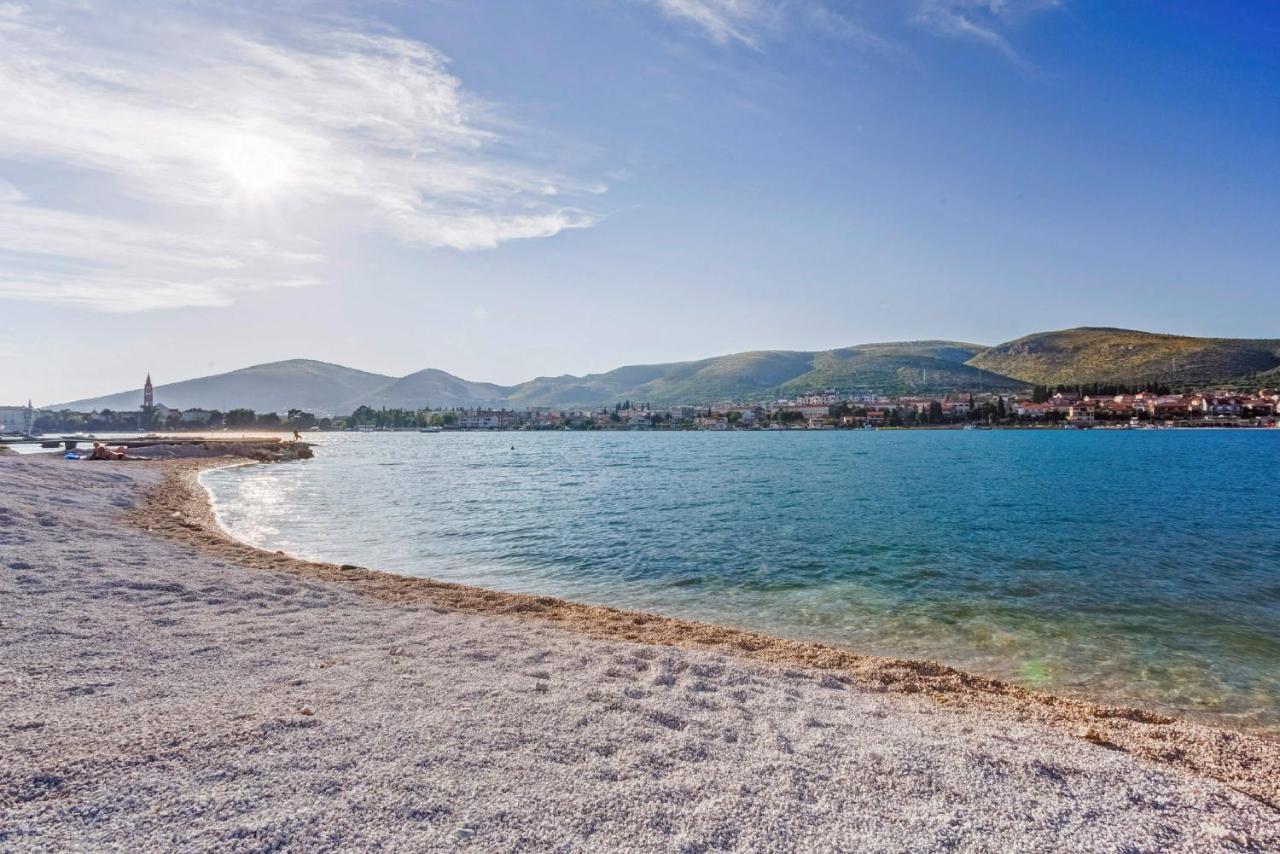 Villa Smuketa In Trogir Haus Fuer 4 Personen Extérieur photo