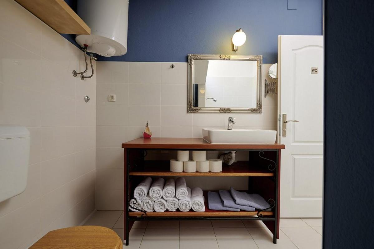 Villa Smuketa In Trogir Haus Fuer 4 Personen Extérieur photo